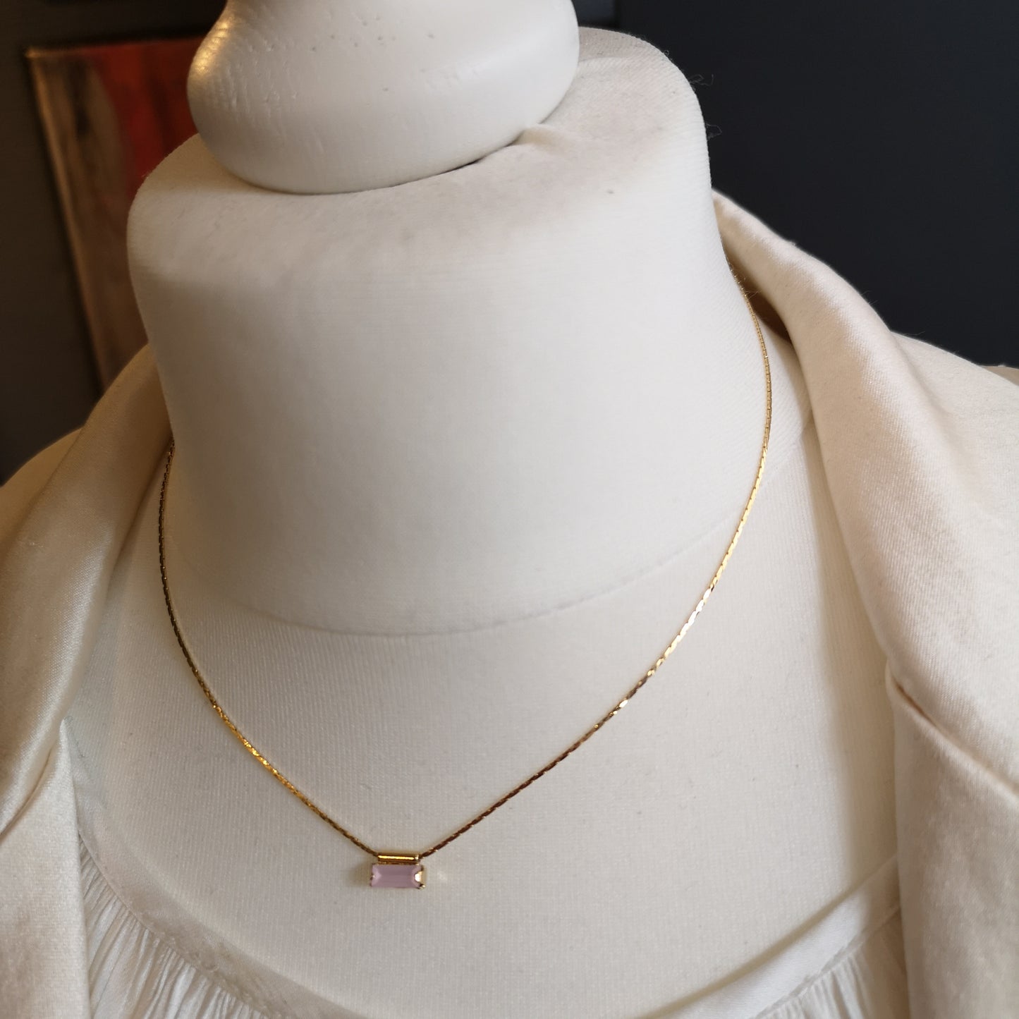 Adèle thin necklace with 3*7 mm crystal