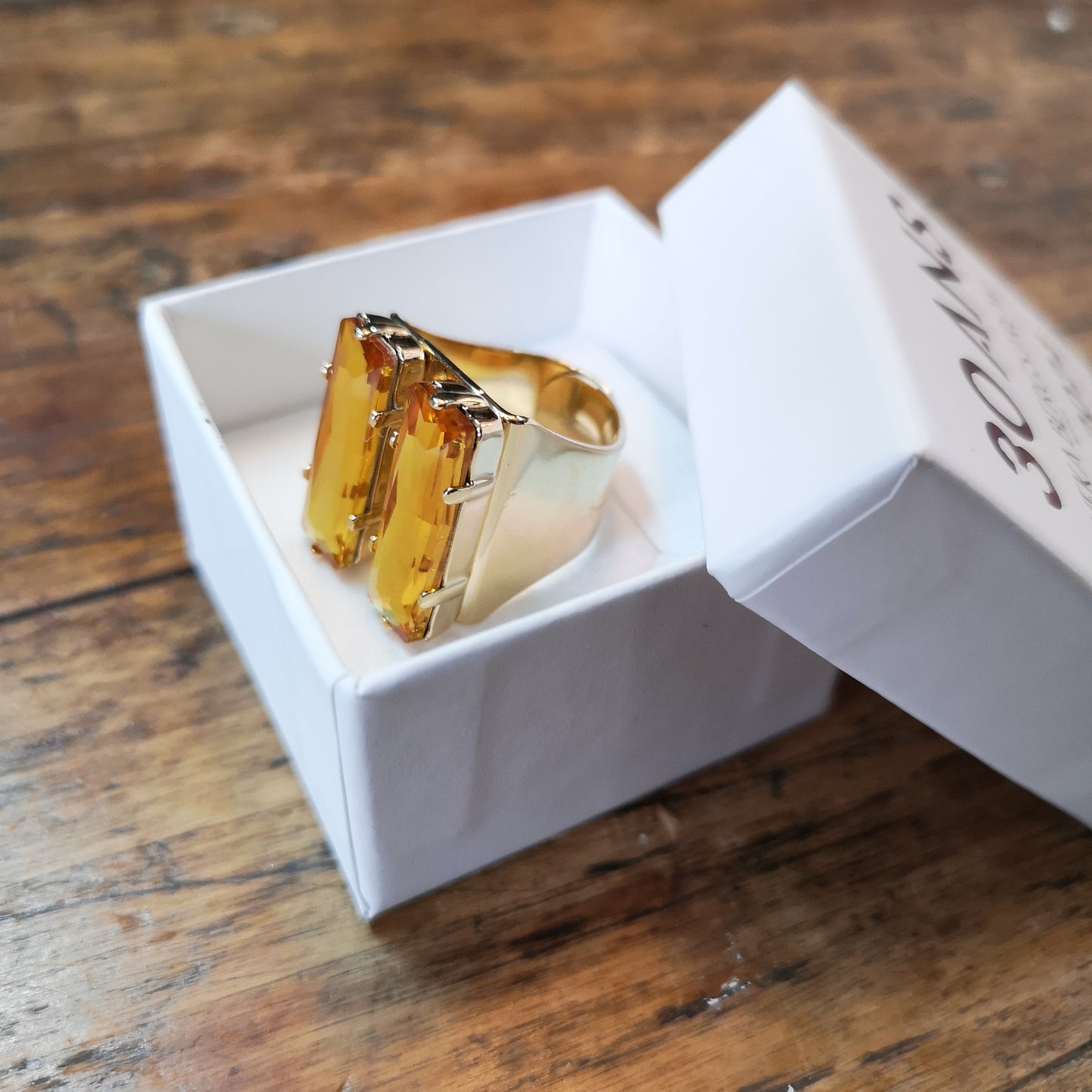 Petra 2 crystals ring