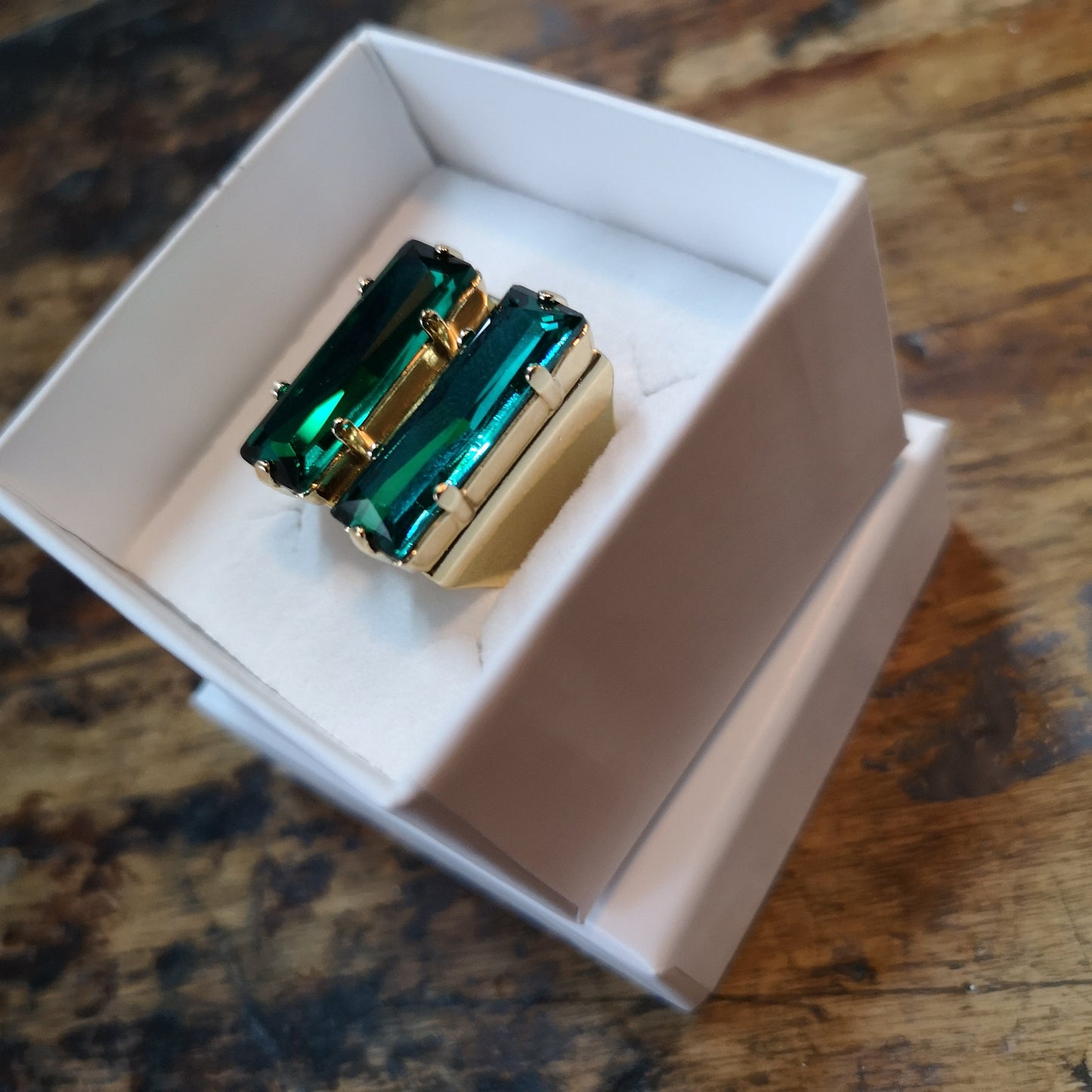 Petra 2 crystals ring