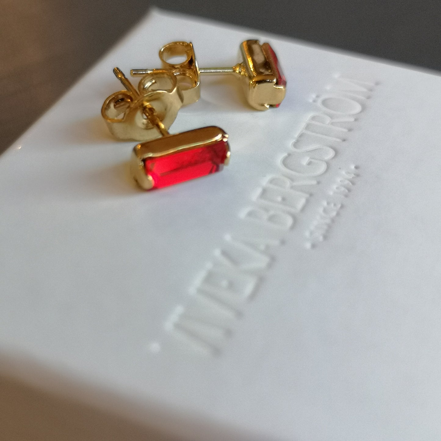 Flingan, 7*3 mm crystal earrings