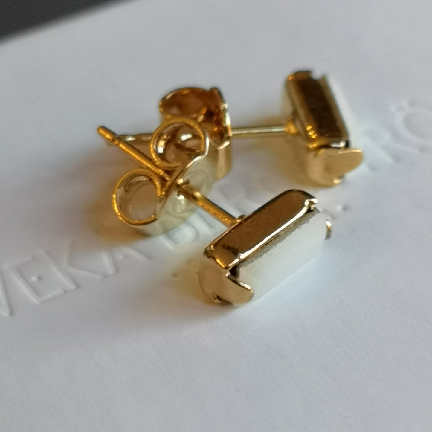 Flingan, 7*3 mm crystal earrings