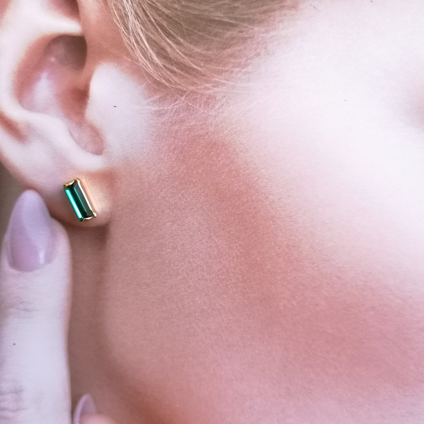 Flingan, 7*3 mm crystal earrings