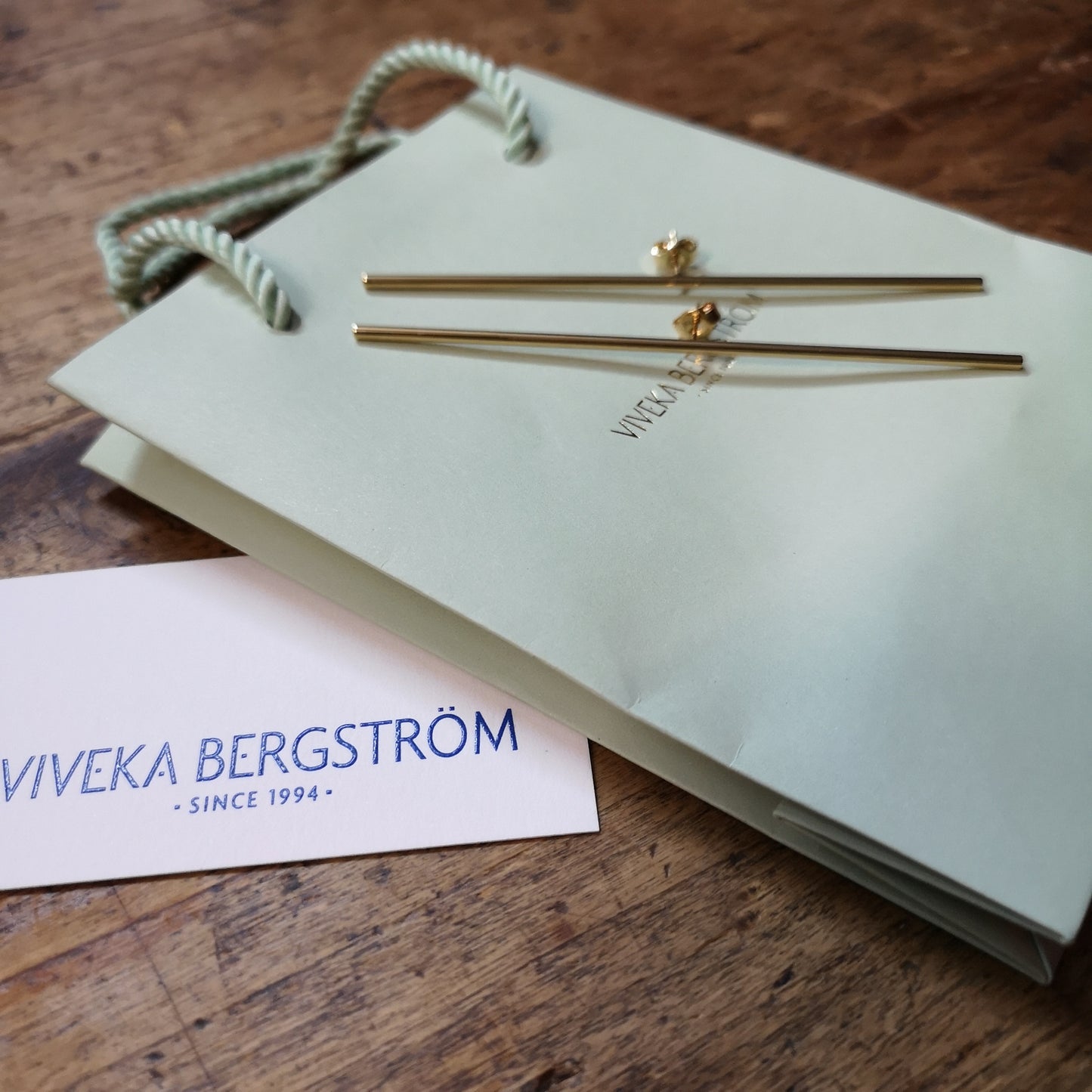 Nålen, 95 mm stick earrings