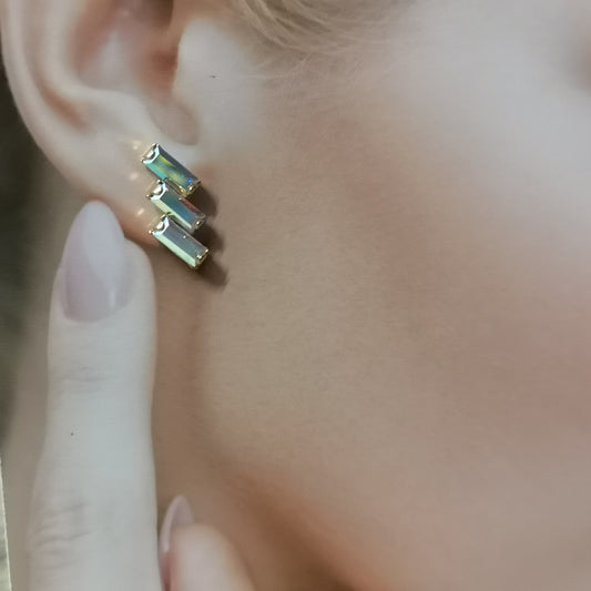 Tre Flingor, three 7*3 mm crystals