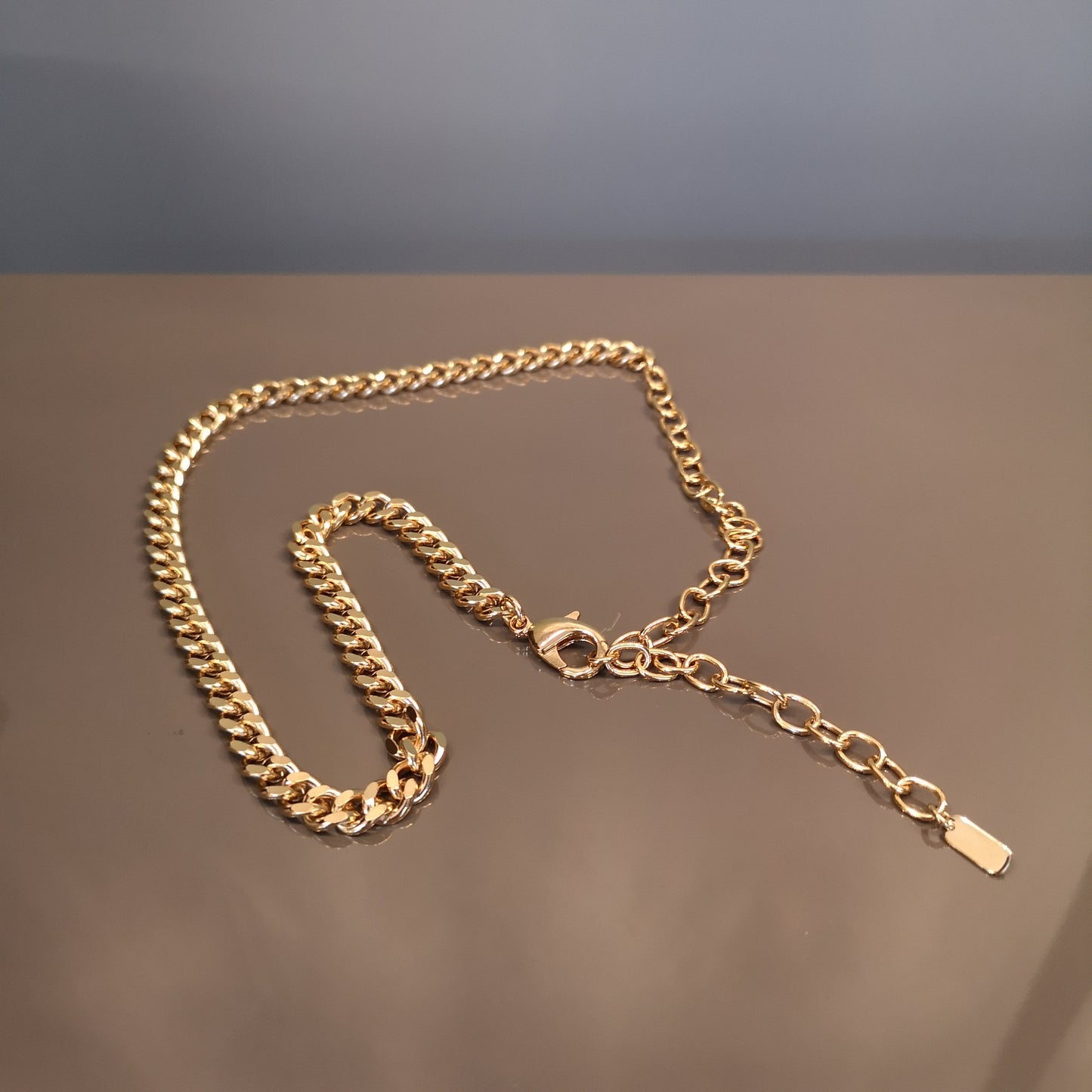 Mariah curb chain necklace