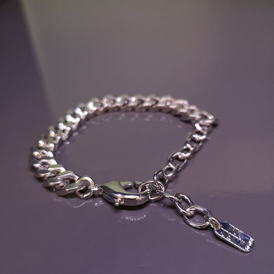 Carey curb chain bracelet