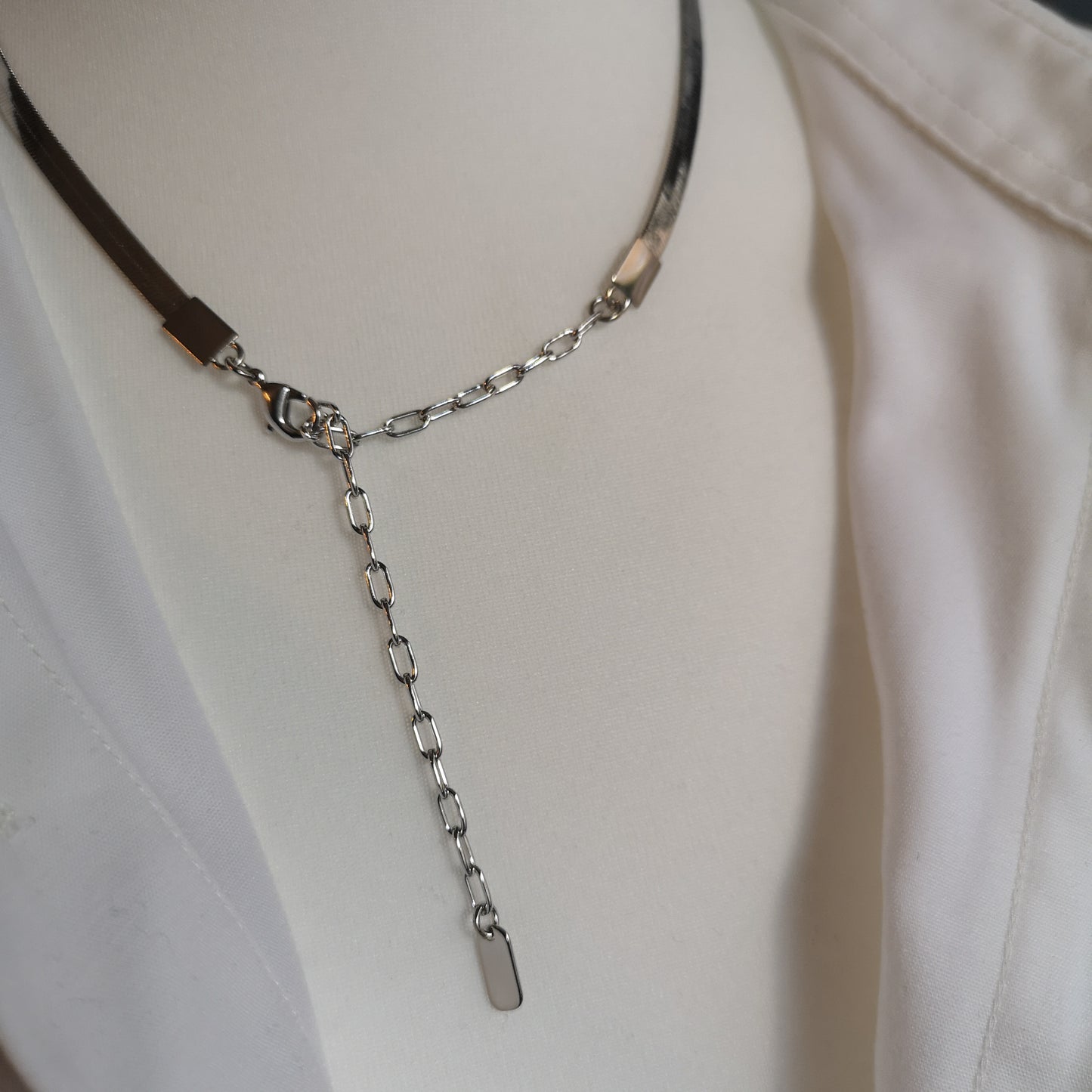 Shine, flat chain necklace